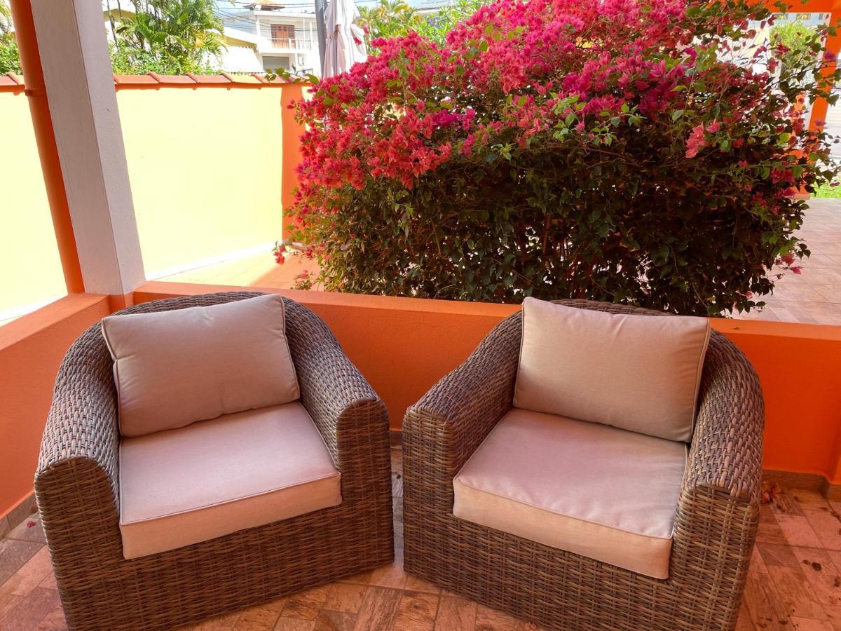 Villa Norah t5 duplex Le Robert Extérieur photo